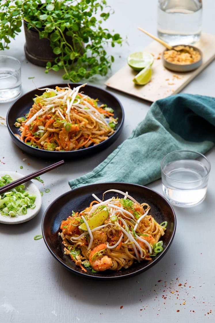 Pad thai med scampi og eggenudler