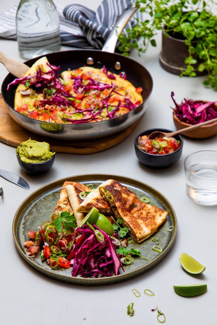 Quesadillas med kylling, guacamole og hjemmelaget salsa Oppskrift