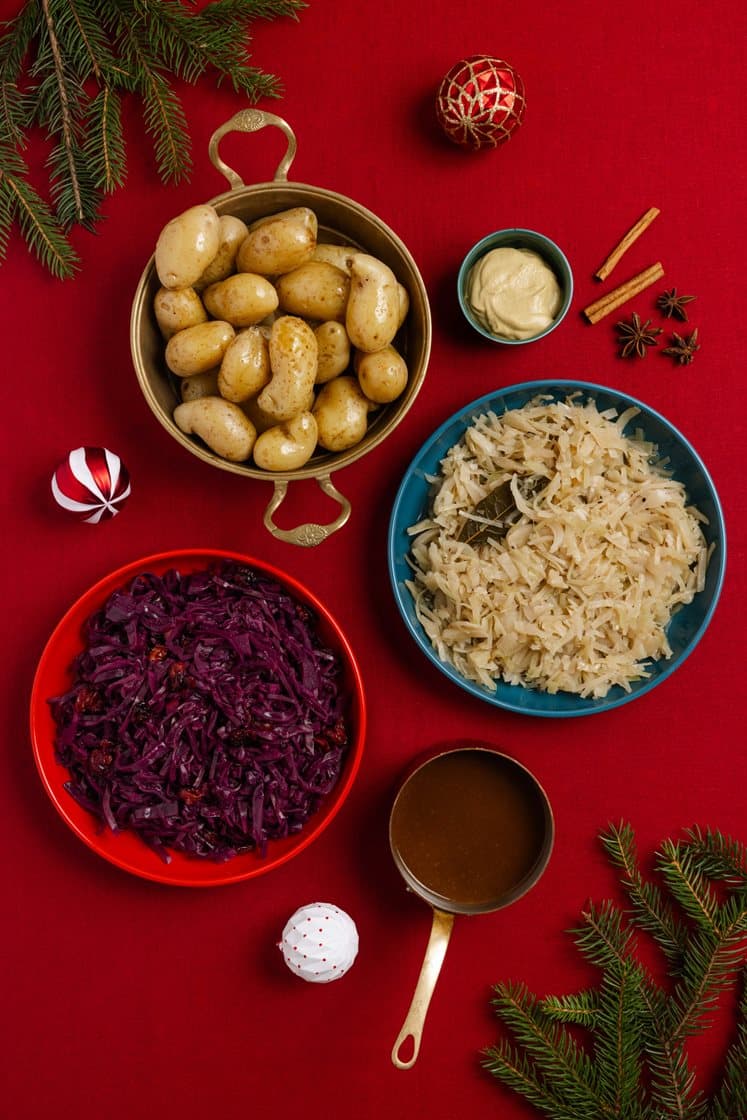 Hjemmelaget og vellykket rødkål og surkål